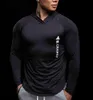 Erkek Tişörtler Marka Sonbahar Kış Koşan Kapüşonlu Tişörtlü Erkek Spor Giyim Uzun Kollu İnce Tişört Gömlek Vücut Geliştirme ve Fitness Sportwear Tshirt J230526