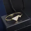 Diamant or argent bracelet jonc alliage femmes triangle sans logo mince en acier inoxydable bracelet fête mariage bijoux pour dames