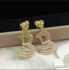 Nowy Big B Letter Dangle Pearl Kolczyki Temperament Moda Osobowość Długa kolczyka Tassel Women Ear Studs Designer Biżuteria BE02
