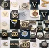 Mieszany projekt projektant broszka Letery broszki broszki pin geometryczne luksusowe kryształowe szpilki z kryształowego rhinestone Pins Women Odzież Akcesoria biżuterii