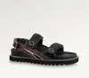 2023 Designer Womans Paseo Flat Comfort Sandals Lady Luksusowe letnie skórzane dżinsowe regulowane kapcie sandałowe slajdy z rozmiarami pudełka US4-11