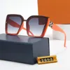 Designer-Sonnenbrille, modische Sommer-Strandbrille, Vollformat, Buchstabe, rechteckiges Design für Mann und Frau, 6 optional, hohe Qualität