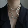 트렌디 한 보석 뱀 목걸이 뜨거운 판매 성격 디자인 여성을위한 소프트 메탈 목걸이 선물 gc2153