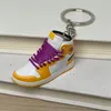 Tasarımcı Üç Boyutlu Basketbol Ayakkabıları Anahtarlık 3D Ayakkabı Kalıp Çift Çanta Kolye Aksesuarları Araba Keyasyon Anahtarı Asılı Süsler Toptan