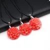 Colliers pendentif collier de corail rouge synthétique forme de fleur avec chaîne de corde en cuir pour femmes bijoux de qualité de luxe 32mm