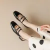 Sandali 2023 Summer Split Leather Toe Toe Women French Retro Shoes Cover per Mary Jane