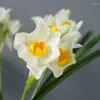 Flores decorativas 7 PCs narcisos de decoração artificial Decoração de seda plantas falsas suprimentos de festa Acessórios para jardim DIY decoração de casamento