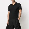 Polos pour hommes simples décontractés miyake homme plisse tissu plissé revers haut de revers courte à manches courte 230526