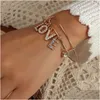 Perlé Brins Brins Amour Lettre Bracelet Bracelets Pour Femmes Zircon Cristal Alliage Réglable Ouverture Charme Mujer Pseras Bijoux Drop Dhmyz