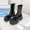 2023 Designer Frauen Stiefel Monolith Martin Boot Military Wüste Luxus Schwarz Weiß Dame Outdoor Winter Leder Flache Plattform Schuhe Mode Top Qualität