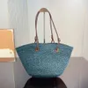 Totes Le Straw Beach Bagletter axelväskor Kvinnor Designer Vanlig stickning Virka broderier Öppna designers Handbag Casual Tote Bag Rems Fashion Purse