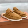 Topp för kvinnor Loro Pianor Casual Tofflor Klassiska Sandaler Loafers Skor Flat Slides Tofflor Designers Herr Hög elastisk biff sena Botten storlek 36-46 med låda