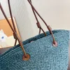 Totes Le Straw Beach Bagletter axelväskor Kvinnor Designer Vanlig stickning Virka broderier Öppna designers Handbag Casual Tote Bag Rems Fashion Purse