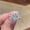 Cluster Anneaux De Luxe Fine Jewelry 925 Sterling Silver 2CT Oval Cut Diamond Wedding Engagement Cocktail Pour Femmes Fille Cadeau En Gros