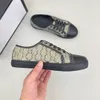 Designer Mäns lyxiga sportskor, hög-topp casual sportskor och tennis mode låg top löpskor mäns superstjärna zapatillas para hombres mäns casual skor