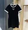 Vestidos de diseñador Vestido para mujer Algodón suave Estiramiento Marcas de moda Tops para mujer Vestido sin mangas Algodón de punto Cuello en U Sin mangas Sólido Sexy Elasticidad Bodycon Mini falda