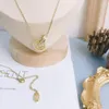 Naszyjniki wisidanta ze stali nierdzewnej nierdzewnej słynne kobiety marka marki projektantka 18K złota platowana naszyjnik klawałowy damski damski prezent biżuterii
