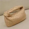 Portfel torebki z chmurą skórę dla bolsas kobiety tkane pachę nowe francuskie eleganckie worki rogu tasche designerskie torba dla kobiet