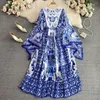 Vestidos casuais estilo praia vestido maxi mulheres mulheres soltas férias batwing manga azul e branca porcelana estampa de verão Bohemian Summer roupas para 2023