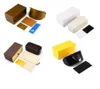 8st Summer Top Quality Yellow Black Brown Röda solglasögon Packageslåda med glaskläder Hög 9 -instylat glasögon Black Case Eyewear Accessories Box