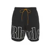 Rhude Shorts Diseñador para hombres Corto de moda Investable Corto de playa Rhude Trendy Mens New Summer Sports informal de baloncesto de secado rápido Hombres Five Piece 4151