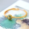 Charmarmband Original S925 Sterling Silver Gold Plated Natural Hetian Jade Peace Buckle Ji karaktär Ancient Royal Court Open-end Bangle