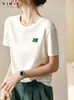 T-shirt Vimly Summer New Tshirt for Women 2022 Casual Simple Pocket Design Oneck Löst kort ärm Tee Korean Female Clothing V3212