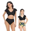 Mãe de banho de banho-mãe-filho Mãe e filha Swimsuit Slim Split impresso Bikini de cintura alta com bordas de babados