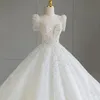 Robe mariée plus taille robe nuptiale longue robe nuptiale brillante en V perles de cou appliqués plage de dentelle personnalisée