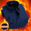 Hommes chemises habillées hommes automne Plus velours chemise classique mode taille ample épais rayé mâle hiver garder au chaud marque vêtements