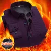 Hommes chemises habillées hommes automne Plus velours chemise classique mode taille ample épais rayé mâle hiver garder au chaud marque vêtements