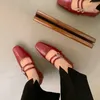 NXY Sandalet 2023 Bahar Kadınlar Düz Ayakkabı Moda Meydanı Toe Sığ Bayanlar Mary Jane Ballerinin Topuk Gündelik Bale 230511