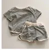 Kleidungssets Geborenes Baby Junge Outfits Set Kind Unisex Baumwolle Gestreift Kurzarm Tops Lose Shorts Anzug Weiches Kleinkind Mädchen Freizeithemd SetsCl