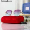 2022 New Square Occhiali da sole da donna Occhiali stampati Mostra occhiali da sole sottili Protezione UV da donna due per uno