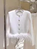 Kvinnors kostymer Blazers Luxury Feather Short Woolen Coat Women Winter High-End Socialite Western Style All-Matching White Wool Jacket Top Casacas C1004