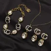 Brincos de pulseira de luxo madrepérola Conjuntos de jóias de colar jóias femininas Crellia Fritillaria Conjunto de jóias de jóias retro clássicas Presente de combinação de jóias