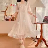 Dames slaapkleding Sweet Nightdress Dames Sleepshirt Mesh Lace Korte Mouw Elegante nachthowns Bloem Ruches Sleepdress Girls Home Dressing