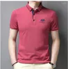 Polos masculinos Tamanho asiático do homem juvenil Moda Casual Sports Camisetas 2023 Verão Homem belos camisas de pólo bordadas com mangas curtas de mangas curtas