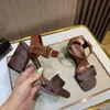 Star Trail Sandal Luxury Designer Damer Kvinnor Calfskin Ankle Strap Chunky High Heel Sandal Silvertone Buckle Shoes 34-40