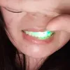 Glow Diş Komik Led Işık Çocuk Çocukları Aydınlatıcı Oyuncaklar yanıp sönen Flaş Brace Mouth Guard Parti Parti Malzemeleri Hediye