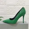 Bouche peu profonde pointue talons minces à la mode en cuir verni or femmes chaussures simples talons hauts tempérament haut de gamme chaussures de soirée design de luxe 10.5cm 35-43 + boîte