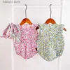 Rompers Hot verkopen biologische katoenen baby rompers nieuwe zomer dubbele gaas pasgeboren babymeisjes kleding jumpsuit ruche flower peuter outfits t230529