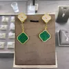 Kvinnor Fyra bladklöver örhängen Luxury Designer Studs Agate Fashion Märke 925Silver Earings Plated 18k Gold For Woman Gift Jewelry Flera stilar
