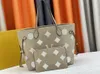 Дизайнерские женщины Тота Сумка роскошь никогда не выполняет сумочки MM MM Shopping Bags Toptaination кожаные тисненные цветы буквы