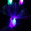 1pcs decoración luminosa de pavo real juguetes de luz abierta luces led flash estrellas brilan juguetes de niños oscuros