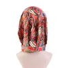 Turbante pre-legato da donna Fiori stampati in seta Musulmano Hijab Cancro Chemio Cap Berretti Cofano Coda lunga Foulard Cappello Copricapo Cappellini