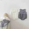 Rompers ins Koreli bebek romper yaz bebek kıyafetleri kolsuz pamuklu tek parça kıyafetler şapka takım elbise yeni doğan bebek kıyafetleri T230529