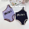 Pagliaccetti Neonato Tuta Vestiti Estate Lettera Stampa Off-the-spalla Cute Baby Girls Pagliaccetto Bambini senza maniche Beach Vacation Pagliaccetto T230529