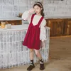 衣類セット春秋のかわいい女の子セットパフスリーブトップレッドロンパー全体で2つのピースキッズコスチューム韓国ファッション子供服