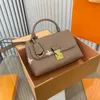 Borsa da donna nuova borsa da donna moda borsa a tracolla classica borsa stampata in pelle borsa a tracolla con fibbia a conchiglia borsa a tracolla di grande capacità borsa shopping